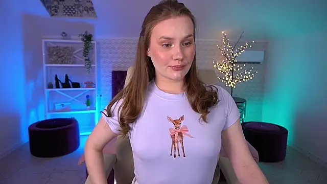 Snapshot of FoxyyKate chatting on May 2026 09:44:01 PM FoxyyKate online show from May 2026 09:44:01 PM