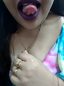 Snapshot of Mayuri77 chatting on February 2025 09:15:01 AM Mayuri77 online show from February 2025 09:15:01 AM