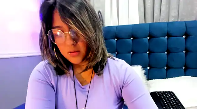 Snapshot of Pandoracherry chatting on February 2025 09:44:01 AM Pandoracherry online show from February 2025 09:44:01 AM