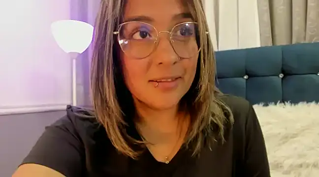 Snapshot of Pandoracherry chatting on February 2025 02:32:02 AM Pandoracherry online show from February 2025 02:32:02 AM