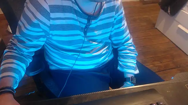 mancreeed online show from January 2026 11:08:02 PM