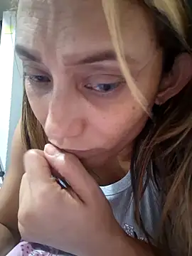 Snapshot of salome_drasin chatting on May 2026 11:34:04 PM salome drasin online show from May 2026 11:34:04 PM