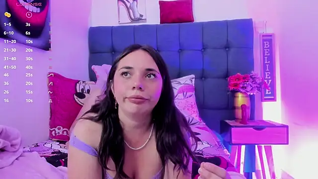 Hellen starx online show from November 2025 02:17:01 PM