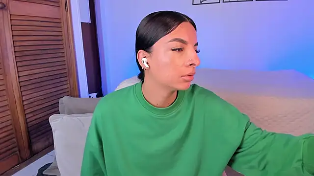 777AylinZ online show from October 2025 10:13:02 AM