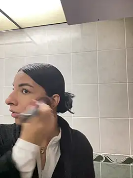 777AylinZ online show from February 2026 11:32:01 AM