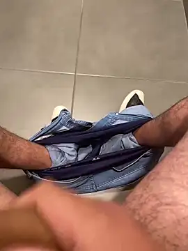 FabioF698 online show from January 2025 08:11:01 PM