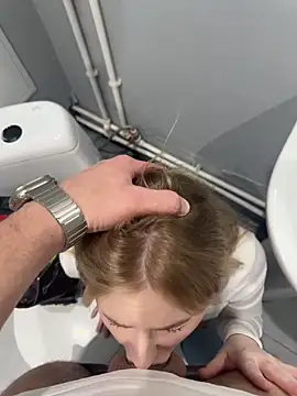 CaseyCumFace online show from November 2025 12:28:02 PM