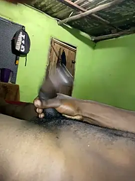 Snapshot of GangsterCouple-Aimy-Jonny chatting on February 2026 10:30:01 PM GangsterCouple-Aimy-Jonny online show from February 2026 10:30:01 PM