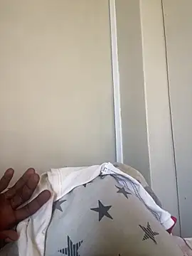 Snapshot of GangsterCouple-Aimy-Jonny chatting on February 2026 08:20:01 AM GangsterCouple-Aimy-Jonny online show from February 2026 08:20:01 AM