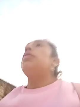 yaz guzman online show from December 2024 10:38:02 AM