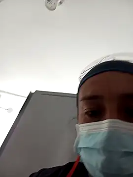 yaz guzman online show from December 2024 07:43:02 PM