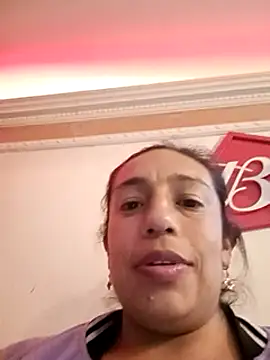 yaz guzman online show from January 2025 05:05:01 AM