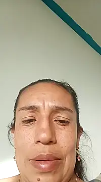 yaz guzman online show from January 2025 09:54:01 PM