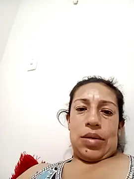 yaz guzman online show from February 2025 11:21:01 AM