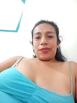 yaz guzman online show from March 2025 02:45:01 PM