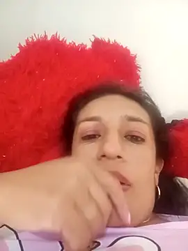 yaz guzman online show from September 2025 09:58:01 PM