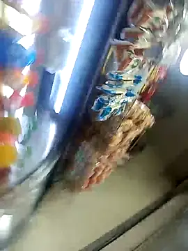 yaz guzman online show from November 2025 04:49:01 PM