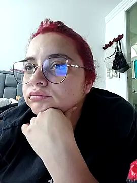 CURVY-HORNY online show from December 2025 07:07:02 PM