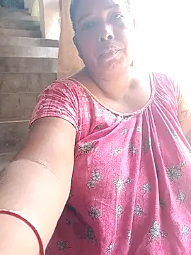 Hotty-rumi online show from February 2026 04:46:02 AM