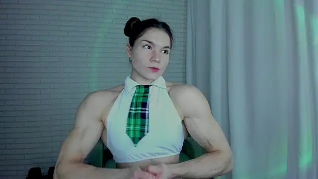 Lisa Ray online show from October 2025 05:05:01 AM