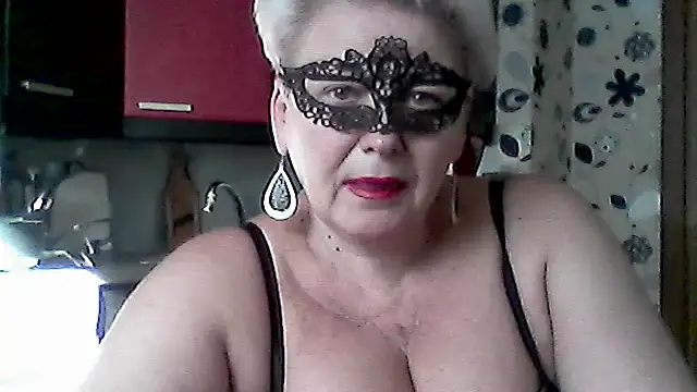 Lisa Suzie online show from March 2026 12:23:01 PM