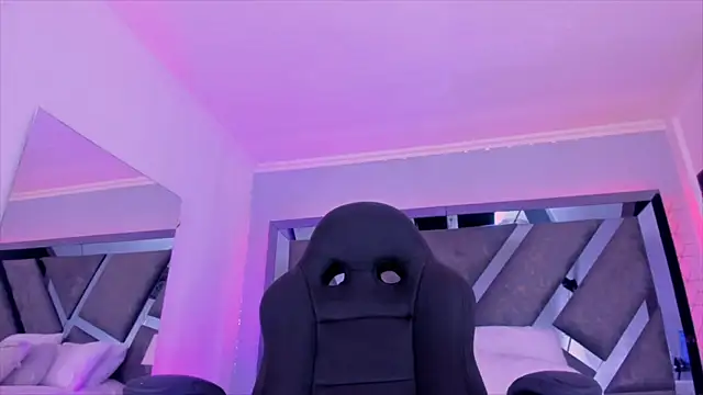 Snapshot of AlliJadid chatting on February 2025 02:06:02 PM AlliJadid online show from February 2025 02:06:02 PM