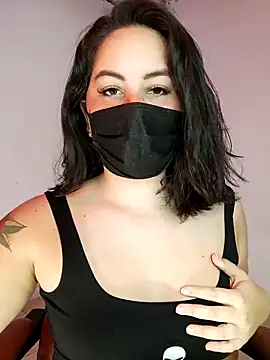 Aiunii1 online show from October 2025 12:25:02 PM