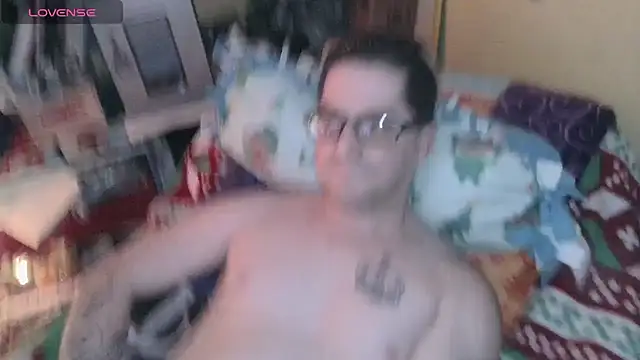 Snapshot of AryanJCole666 chatting on December 2024 02:23:01 AM AryanJCole666 online show from December 2024 02:23:01 AM