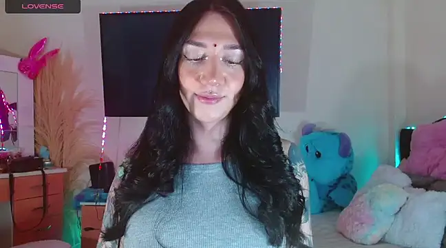 Snapshot of karla_zambrano chatting on December 2024 02:32:02 AM karla zambrano online show from December 2024 02:32:02 AM