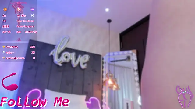 SHARONN     online show from February 2025 10:04:01 AM