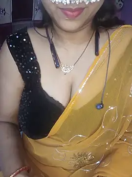 Snapshot of Sexy_Mona_Bhabhi chatting on June 2026 06:14:01 PM Sexy Mona Bhabhi online show from June 2026 06:14:01 PM