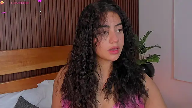 yaya23x online show from October 2025 02:39:01 PM