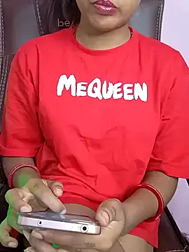 Snapshot of Sexy_Noorha chatting on December 2024 09:56:01 AM Sexy Noorha online show from December 2024 09:56:01 AM