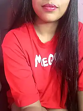 Snapshot of Sexy_Noorha chatting on December 2024 01:19:02 PM Sexy Noorha online show from December 2024 01:19:02 PM