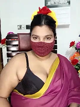 Hot-Angel  online show from February 2026 06:11:02 PM