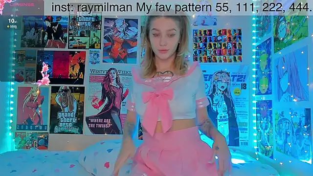 Snapshot of AliceMilman chatting on December 2024 10:19:02 AM AliceMilman online show from December 2024 10:19:02 AM