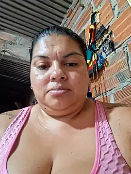 Snapshot of chubby_sexy_big_tits chatting on February 2025 09:32:02 PM chubby sexy big tits online show from February 2025 09:32:02 PM