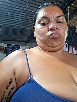 Snapshot of chubby_sexy_big_tits chatting on February 2025 01:27:01 AM chubby sexy big tits online show from February 2025 01:27:01 AM