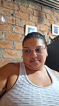 Snapshot of chubby_sexy_big_tits chatting on March 2025 10:05:02 PM chubby sexy big tits online show from March 2025 10:05:02 PM