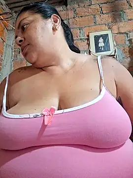 Snapshot of chubby_sexy_big_tits chatting on March 2025 02:01:02 PM chubby sexy big tits online show from March 2025 02:01:02 PM