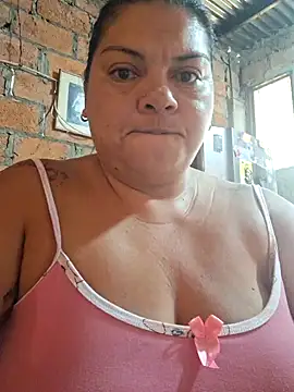 Snapshot of chubby_sexy_big_tits chatting on March 2025 12:34:02 PM chubby sexy big tits online show from March 2025 12:34:02 PM