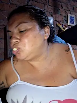 Snapshot of chubby_sexy_big_tits chatting on September 2025 01:29:01 AM chubby sexy big tits online show from September 2025 01:29:01 AM