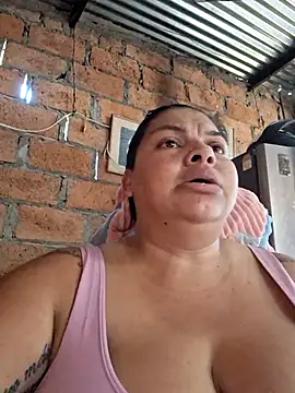 Snapshot of chubby_sexy_big_tits chatting on September 2025 07:15:01 PM chubby sexy big tits online show from September 2025 07:15:01 PM