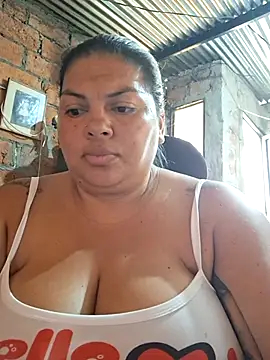 Snapshot of chubby_sexy_big_tits chatting on September 2025 12:54:01 PM chubby sexy big tits online show from September 2025 12:54:01 PM