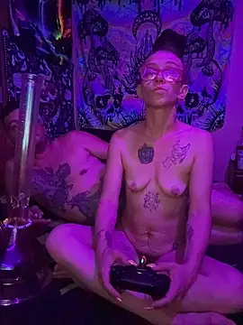 Stonermama666420 online show from June 2026 03:40:02 AM