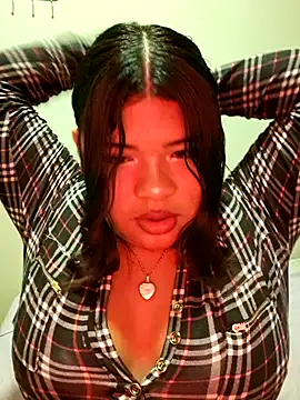 Snapshot of CANELA_9911 chatting on February 2025 04:40:01 AM CANELA 9911 online show from February 2025 04:40:01 AM