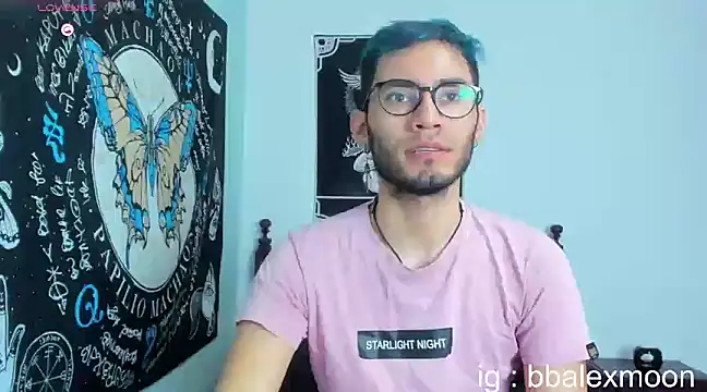 Snapshot of alexdesire chatting on January 2025 02:53:01 PM alexdesire online show from January 2025 02:53:01 PM