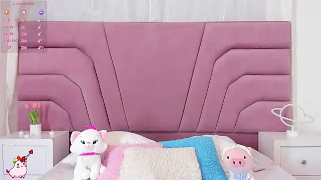 zoewillian online show from February 2025 03:17:01 PM