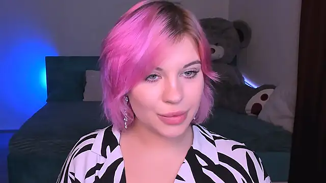 Snapshot of evaharve chatting on December 2024 01:59:02 AM evaharve online show from December 2024 01:59:02 AM