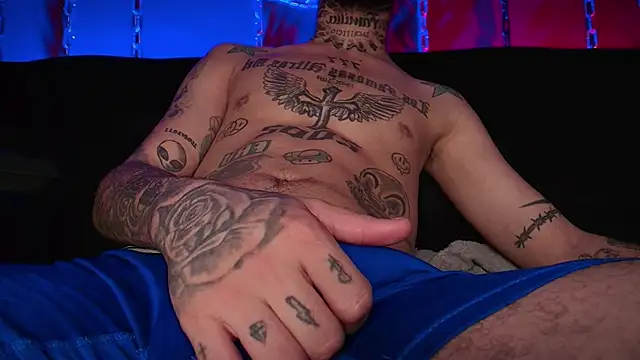 Snapshot of Junihn0 chatting on January 2025 01:08:02 PM Junihn0 online show from January 2025 01:08:02 PM